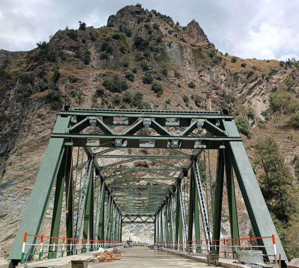 Kwar Main Bridge