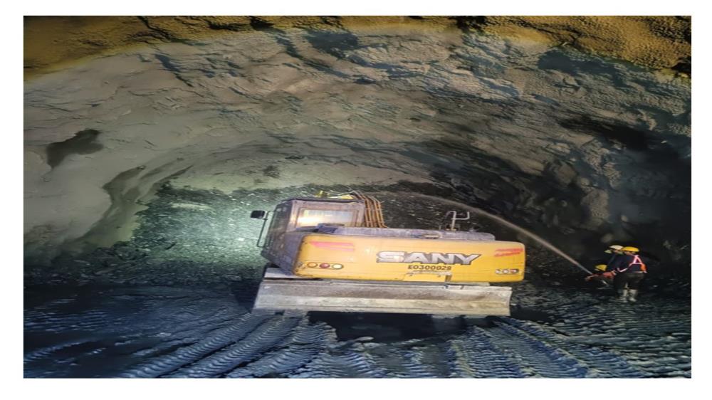 TRT-2  D/s from Intermediate Adit