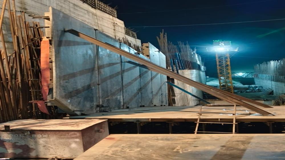 HM WORKS- SPILLWAY SIDE LINERS IN S3 & S4 BLOCK