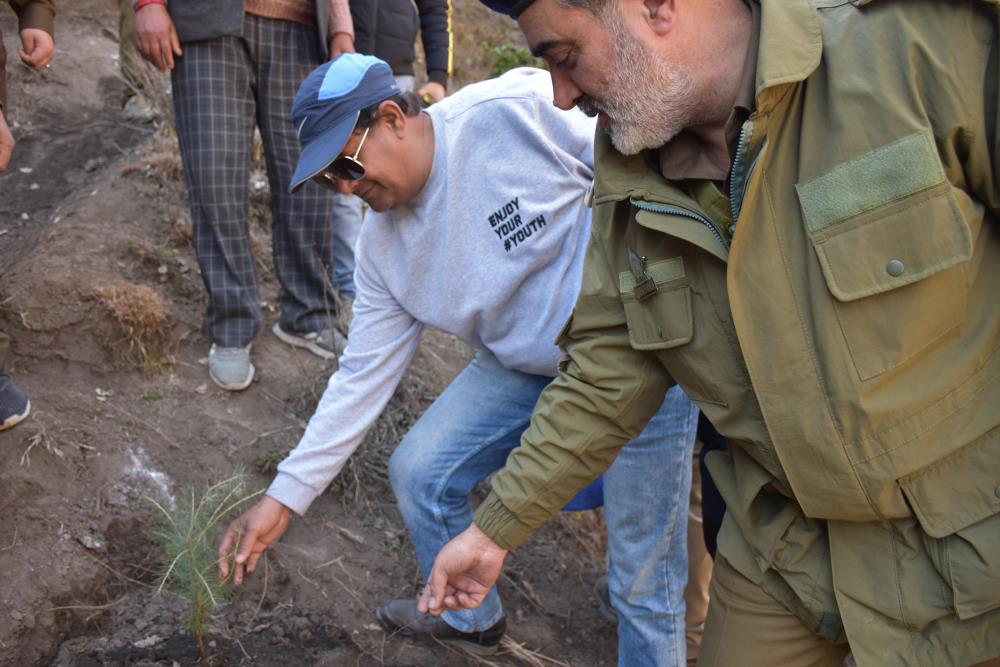 SITE VISIT OF FOREST CONSERVATOR CHENAB CIRCLE SH. SATPAL PAKHRU-(IFS) along with Forest Officers etc.