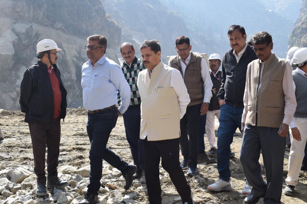 Sh. Sanjay Kumar Singh, Director (Projects & Technical), NHPC was on five-day visit to CVPPL Projects at Kishtwar.