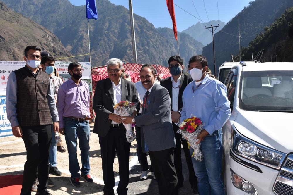 Kwar HEP Site Visit of Sh. Alok Kumar, Secretary Power, GOI, along with Joint Secretary- Distribution, CMD-NHPC, MD-CVPPPL and others Dignitaries & Sr. Officers on 07-10-2021