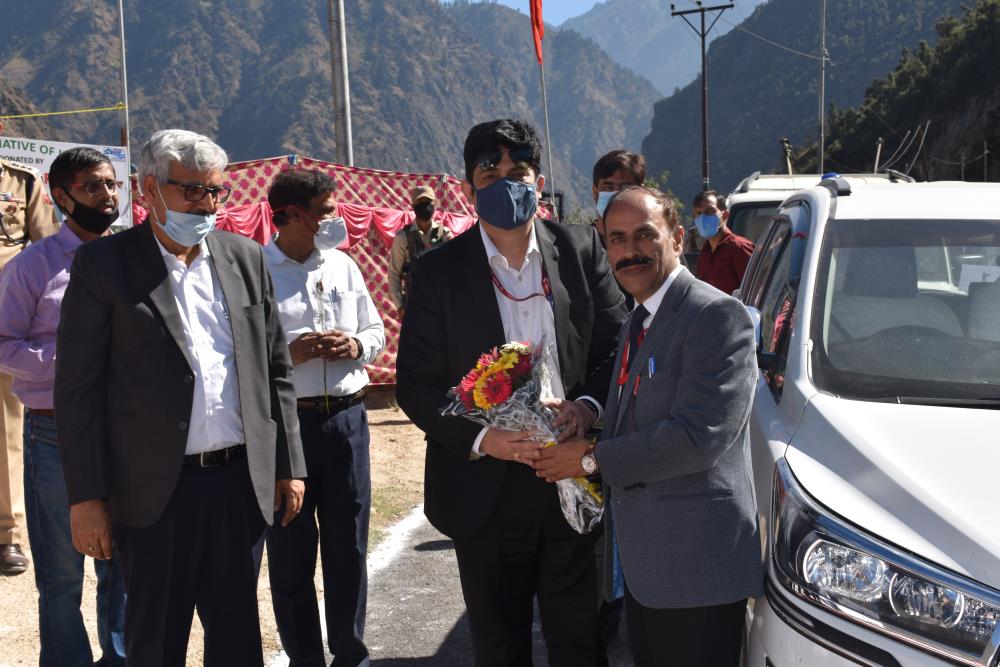 Kwar HEP Site Visit of Sh. Alok Kumar, Secretary Power, GOI, along with Joint Secretary- Distribution, CMD-NHPC, MD-CVPPPL and others Dignitaries & Sr. Officers on 07-10-2021