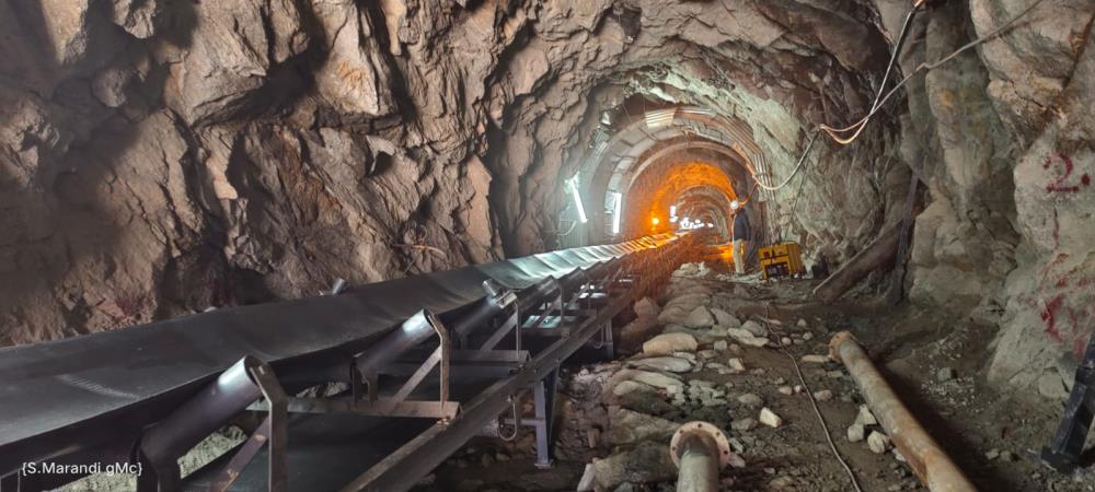 Erection of Conveyor belts in Aggregate Conveyor Tunnel