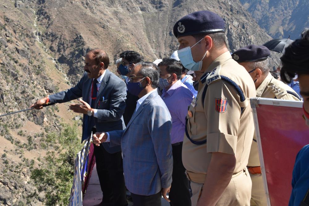 Kwar HEP Site Visit of Sh. Alok Kumar, Secretary Power, GOI, along with Joint Secretary- Distribution, CMD-NHPC, MD-CVPPPL and others Dignitaries & Sr. Officers on 07-10-2021