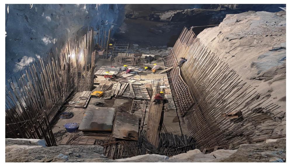 POWERHOUSE EXCAVATION AND CONCRETING IN ACCESS CUM CABLE GALLERY OF SERVICE BAY