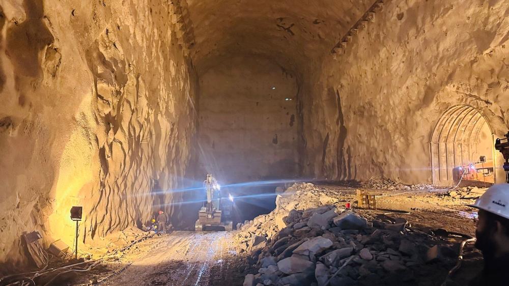 Excavation id PH cavern along with bus ducts in progress