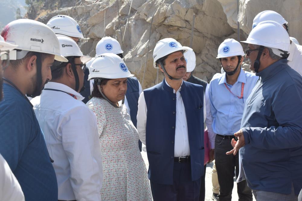 Sh. Sanjay Kumar Singh, Director (Projects & Technical), NHPC was on five-day visit to CVPPL Projects at Kishtwar.